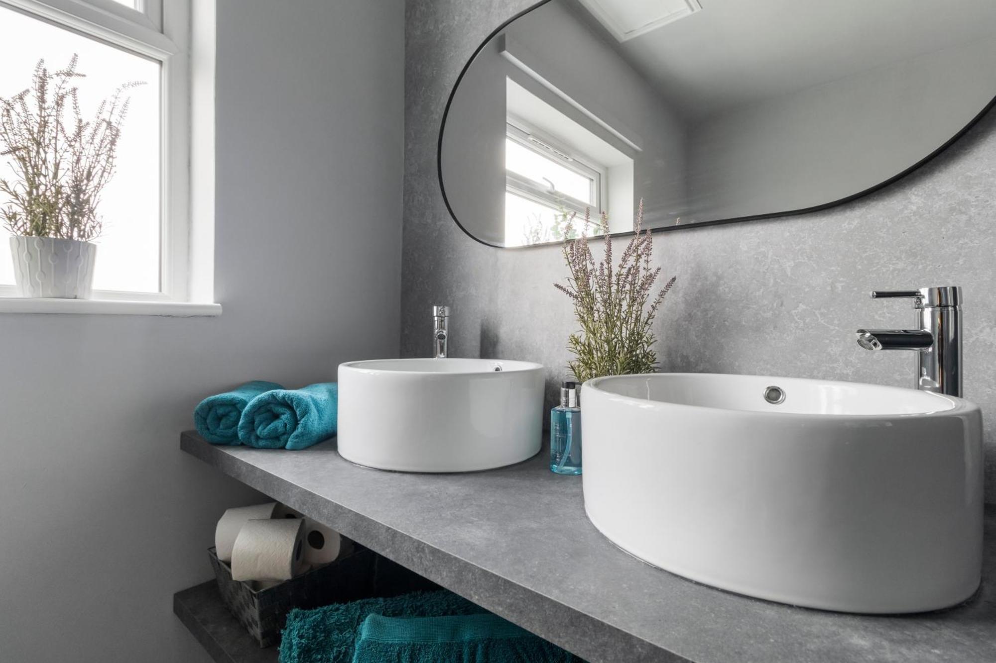 Elegant Malvhina Retreat On The Malvern Hills Great Malvern Esterno foto